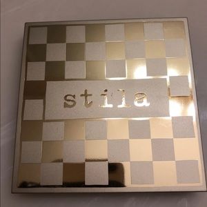 Stila Metals palette